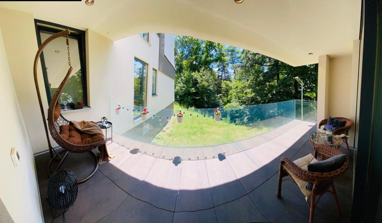Apartament 8Ight Braszów Zewnętrze zdjęcie