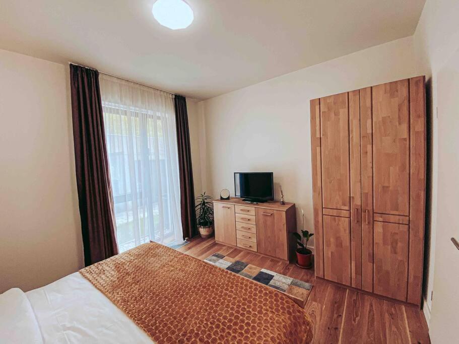 Apartament 8Ight Braszów Zewnętrze zdjęcie