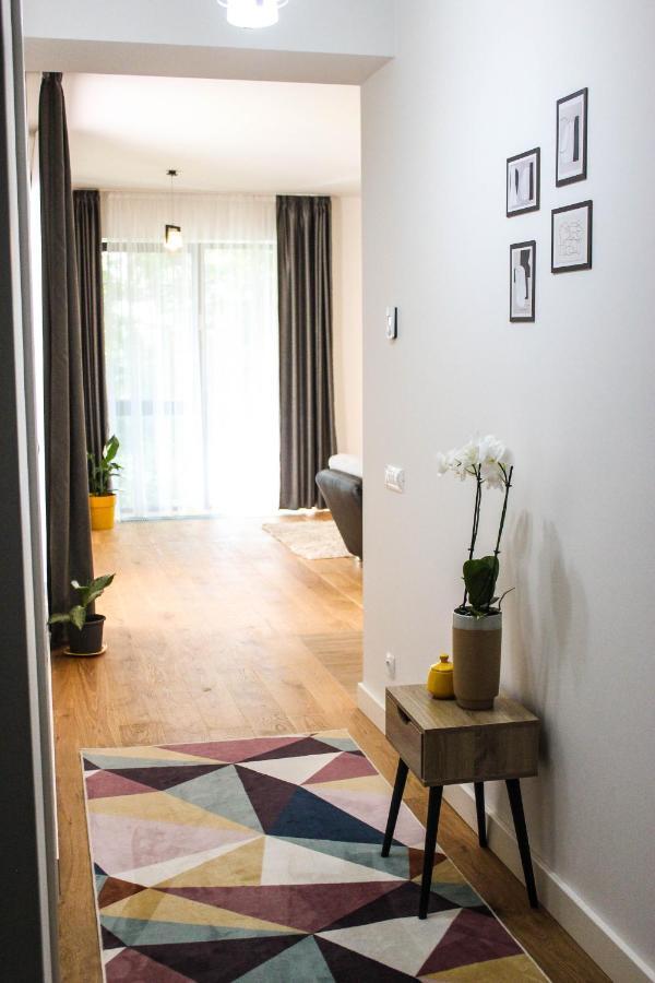 Apartament 8Ight Braszów Zewnętrze zdjęcie